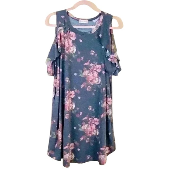 Altar’d State Rayon Blend Gray Floral Cold Shoulder Mini Dress Size S - Picture 1 of 10